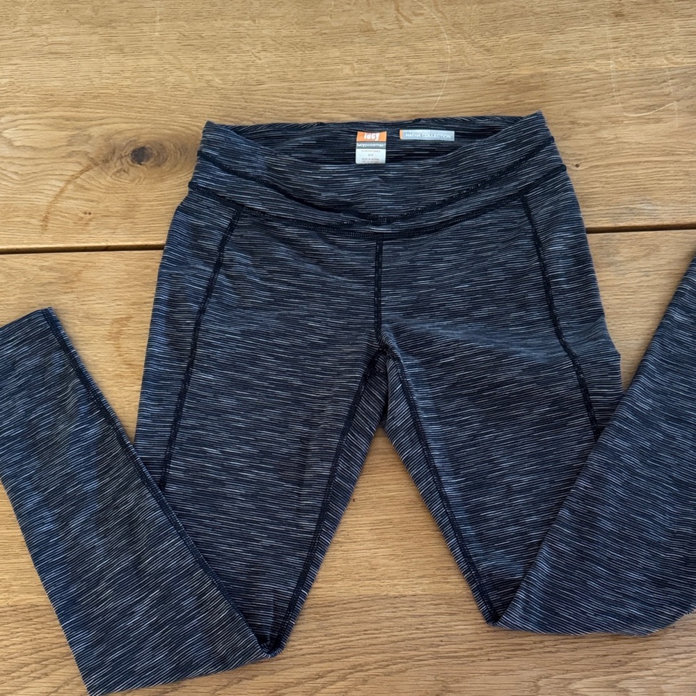Lucy Black and Gray Striped Leggings